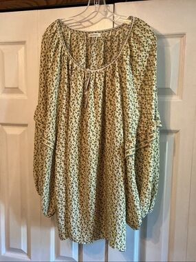 Max Studio Yellow Floral Peasant Tunic